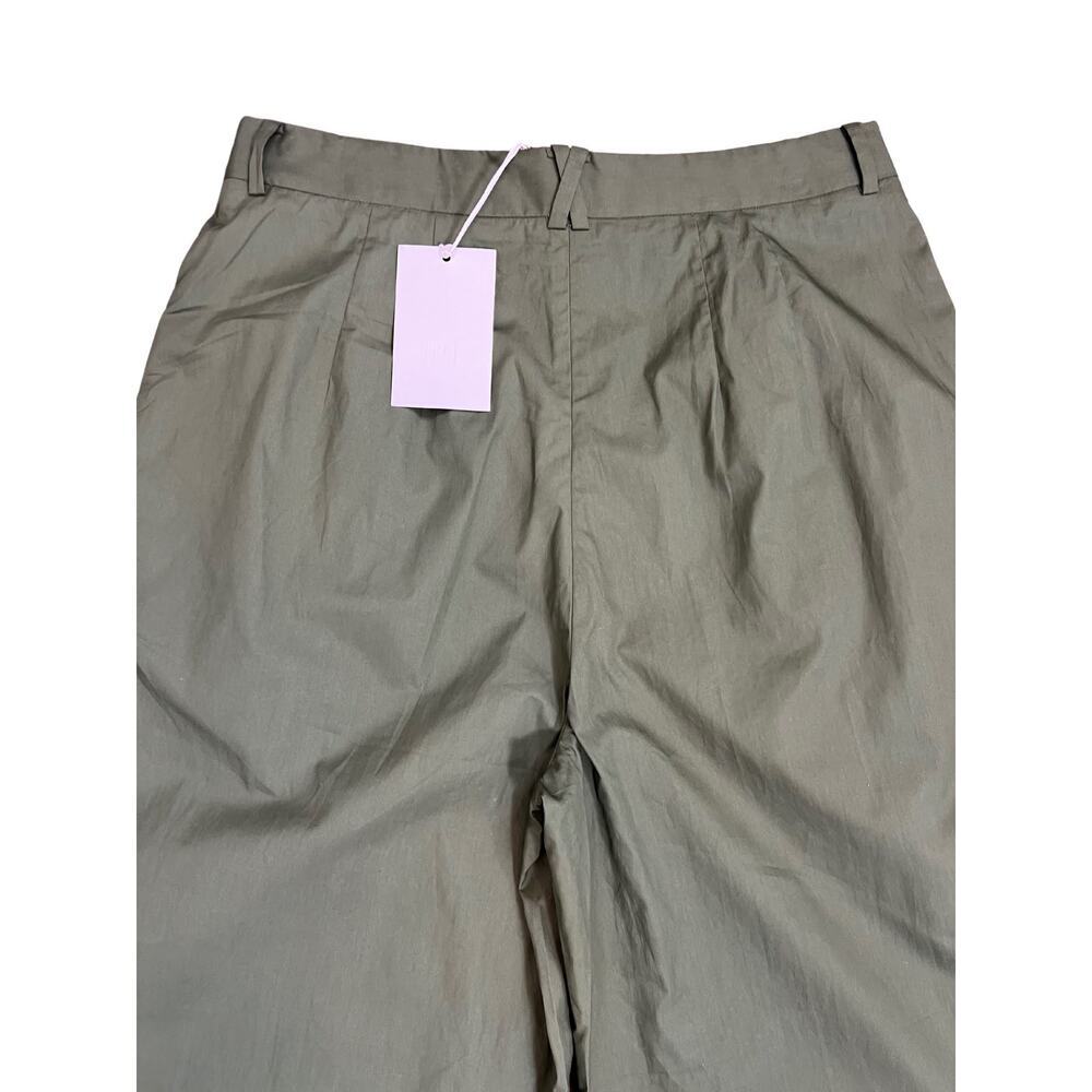 HELSA Cotton Poplin Trouser in Army Green Large Zip Fly Pleated Front Pockets - Picture 3 of 6